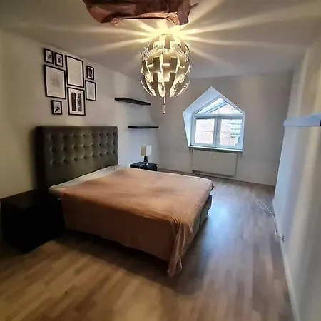 Gemuetliche & Ruhige Unterkunft Erftstadt Buitenkant foto