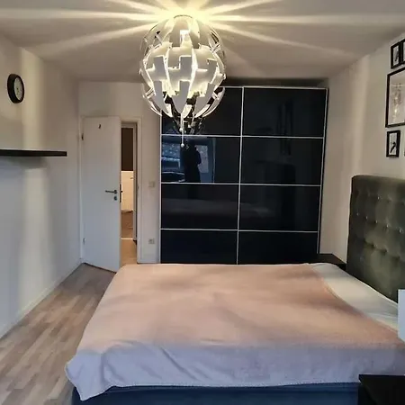 Gemuetliche & Ruhige Unterkunft Erftstadt Buitenkant foto